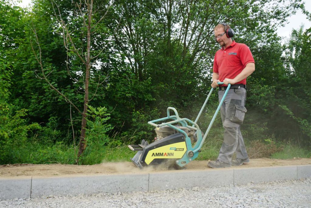 UBM-Ammann-Ruettelplatten_apf_1540-00