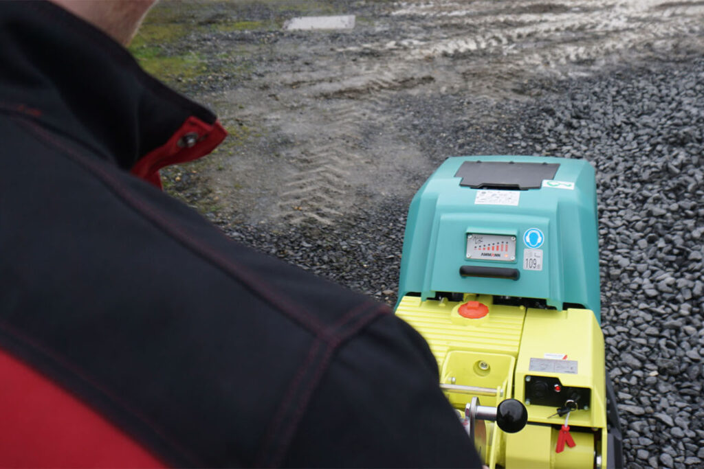 UBM-Ammann-Ruettelplatten_aph_6085-00