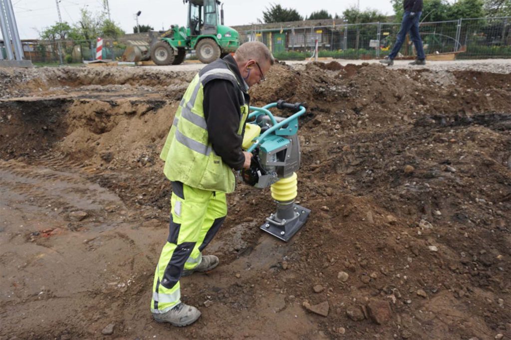 UBM-Ammann-Stampfer_atr_60_c-00