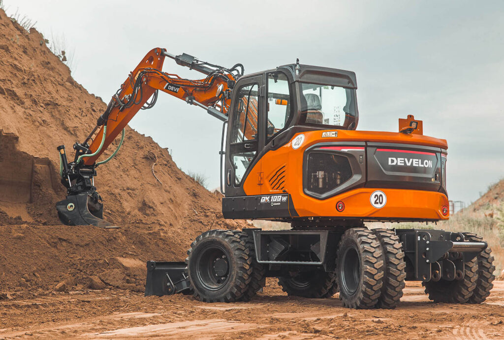 UBM-Develon-Radbagger-DX100W-7-01