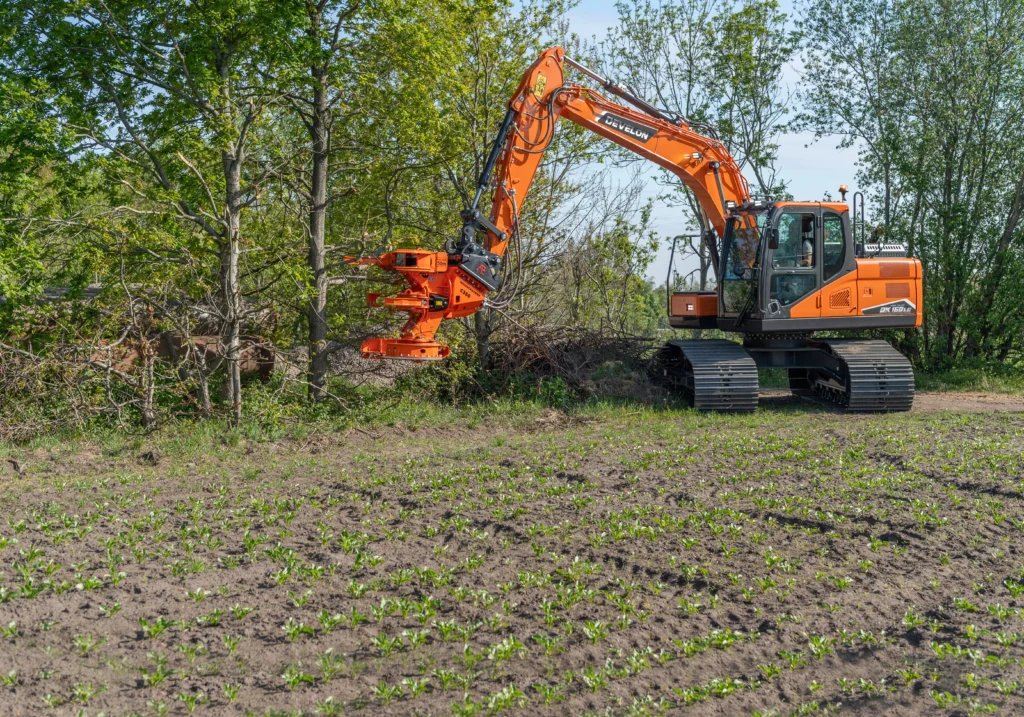 Develon-DX160LC-7HT-Anwendung