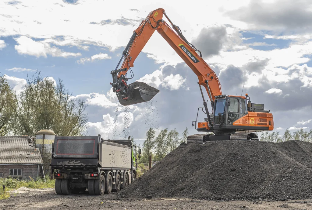 Develon_DX250LCE-7_Anwendung_4