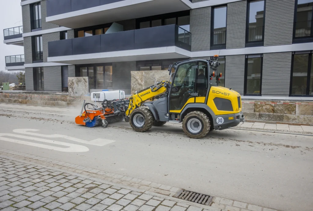 Der Radlader 5045 hat zwei vollwertige Radladerkabinen.