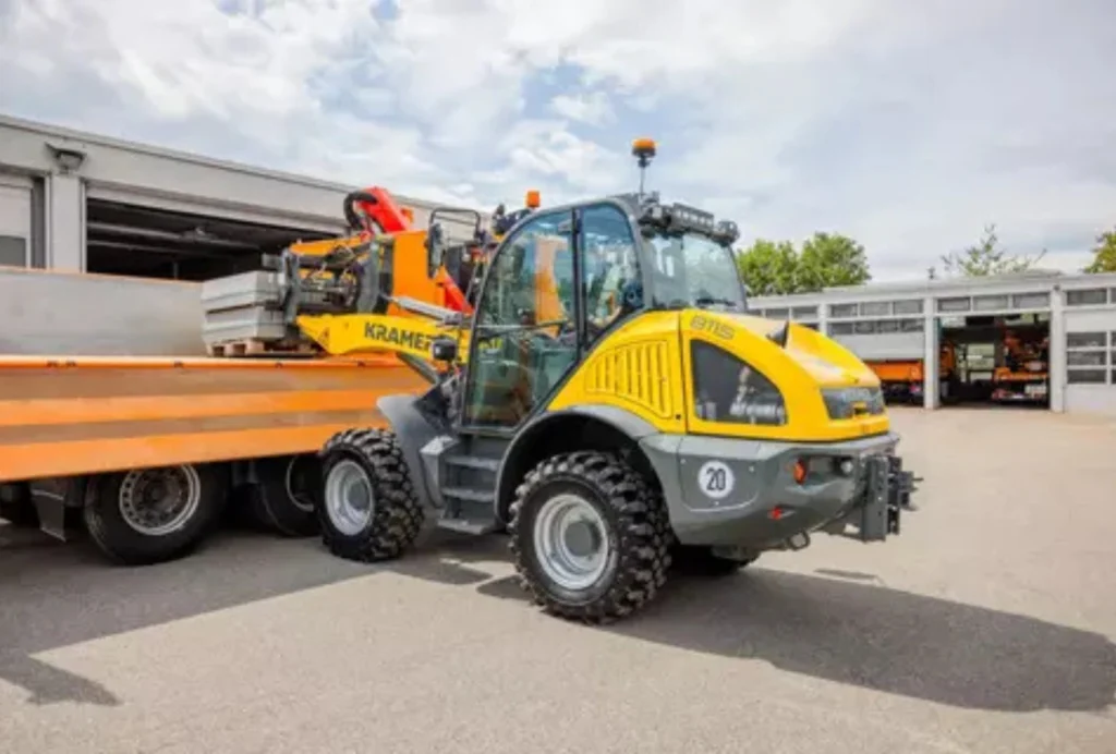 Kramer Radlader 8115 in der Anwendung