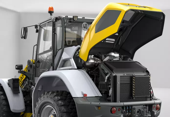 Kramer Radlader 8155 Einfacher Zugang zum Motorraum