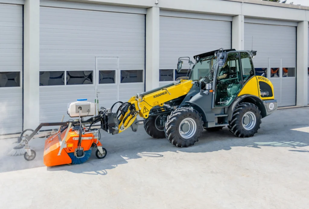 Der Teleskopradlader 8085T von Kramer hat einen Schaufelinhalt von 0,85 m³.